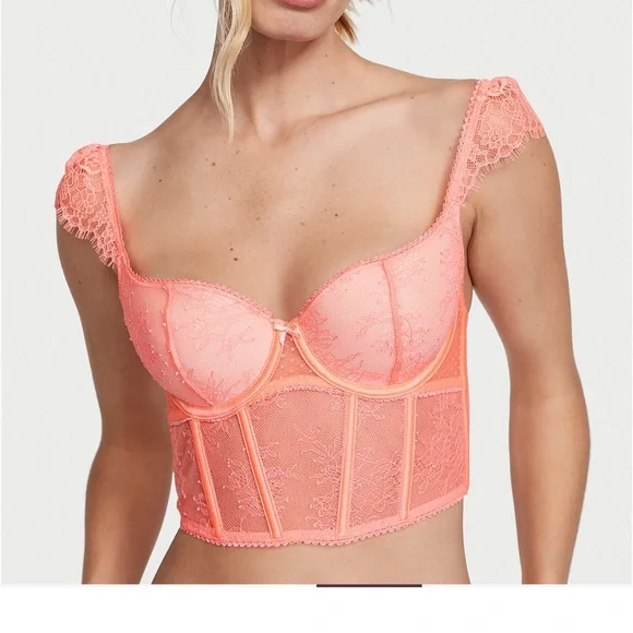 Victoria’s Secret NWT Dream Angels Peach Lace Longline and thong panty set